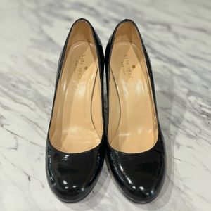 Kate Spade patent striped heels